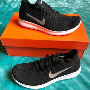 Nike Free Run Flyknit 2017 Running Shoes